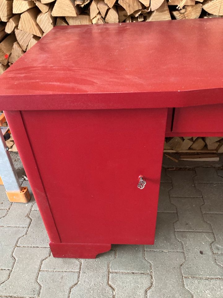Schreibtisch Holz rot lackiert Shabby Vintage in Regensburg