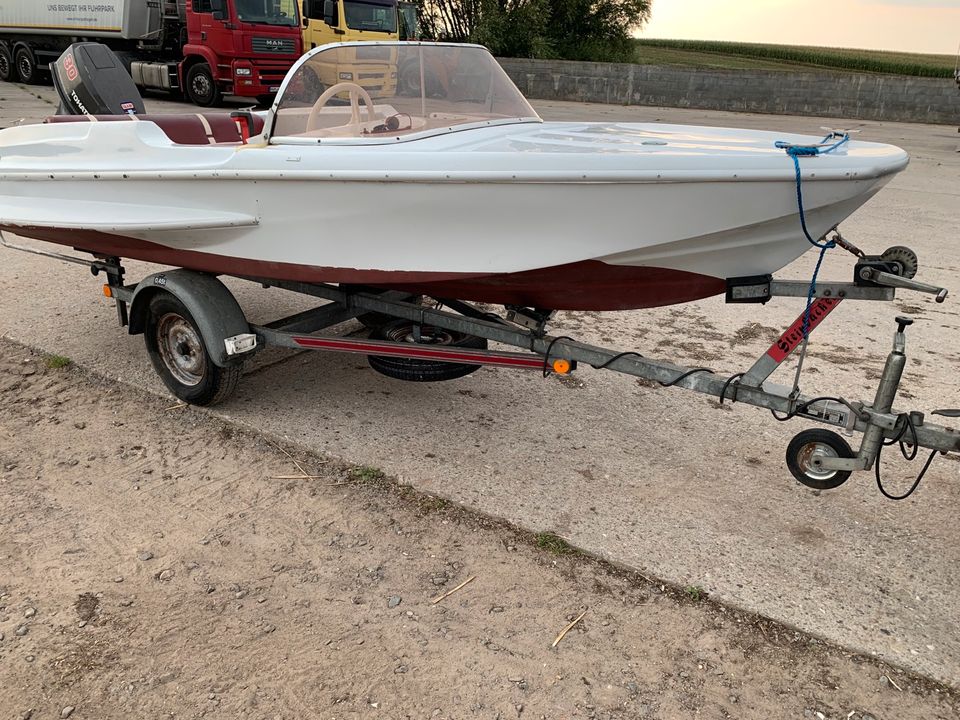 Motorsportboot komplett Boot+30PS Motor+Trailer in Neuburg (Nordwestmecklenburg)