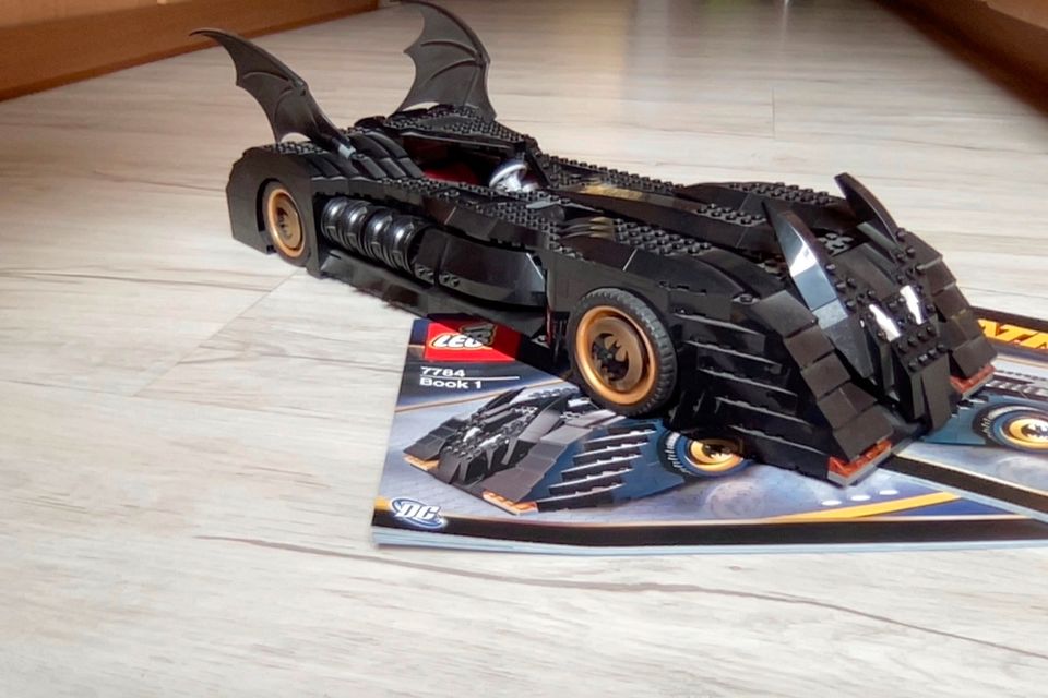 Lego Batman 7784 Ultimatives Batmobil in Niedersachsen - Bad Harzburg | Lego  & Duplo günstig kaufen, gebraucht oder neu | eBay Kleinanzeigen ist jetzt  Kleinanzeigen