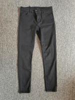 Hallhuber Jeans schwarz Röhrenjeans Größe 38 neuwertig Sachsen-Anhalt - Magdeburg Vorschau
