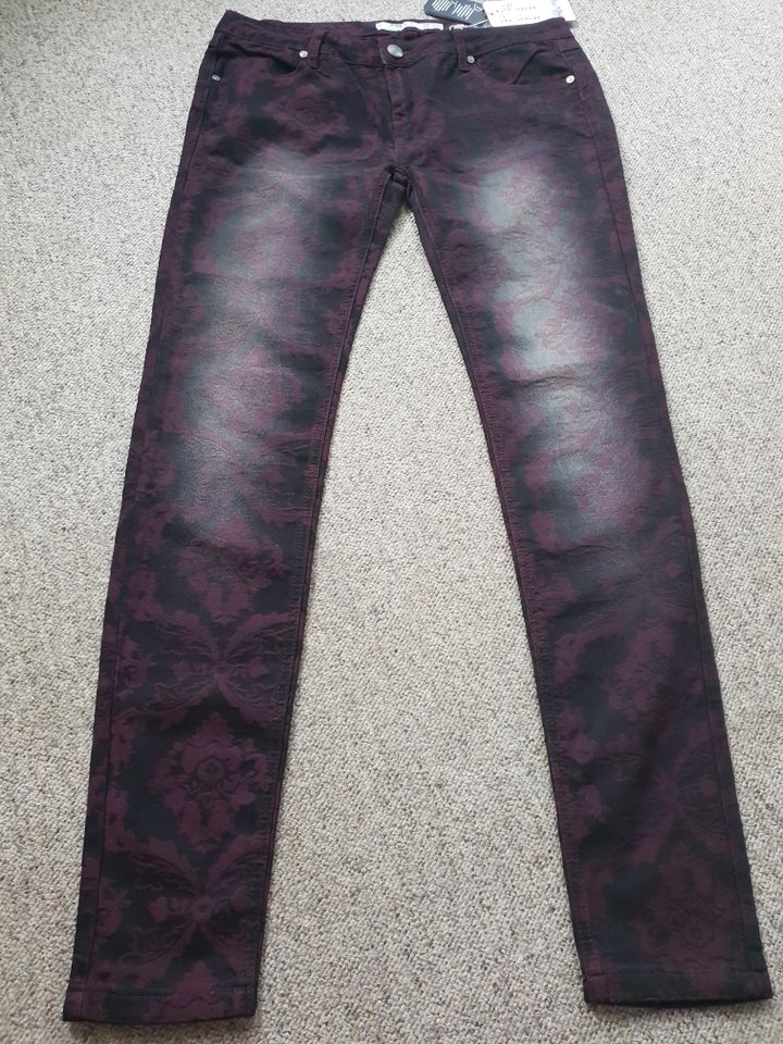 Jeans Hose Gr.W30/S-M von FBsister neu in Limbach-Oberfrohna