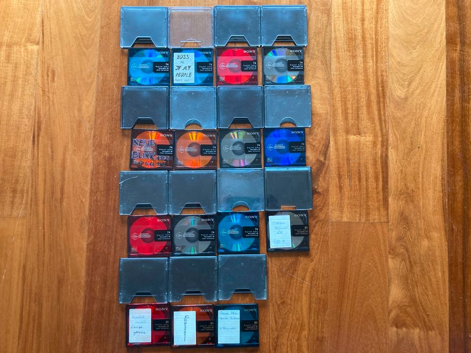 Sony MiniDisc Shock Absorbing Mechanism Color Collection in Bad Waldsee