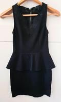 Schönes Guess Kleid,gr.XS Thüringen - Arnstadt Vorschau