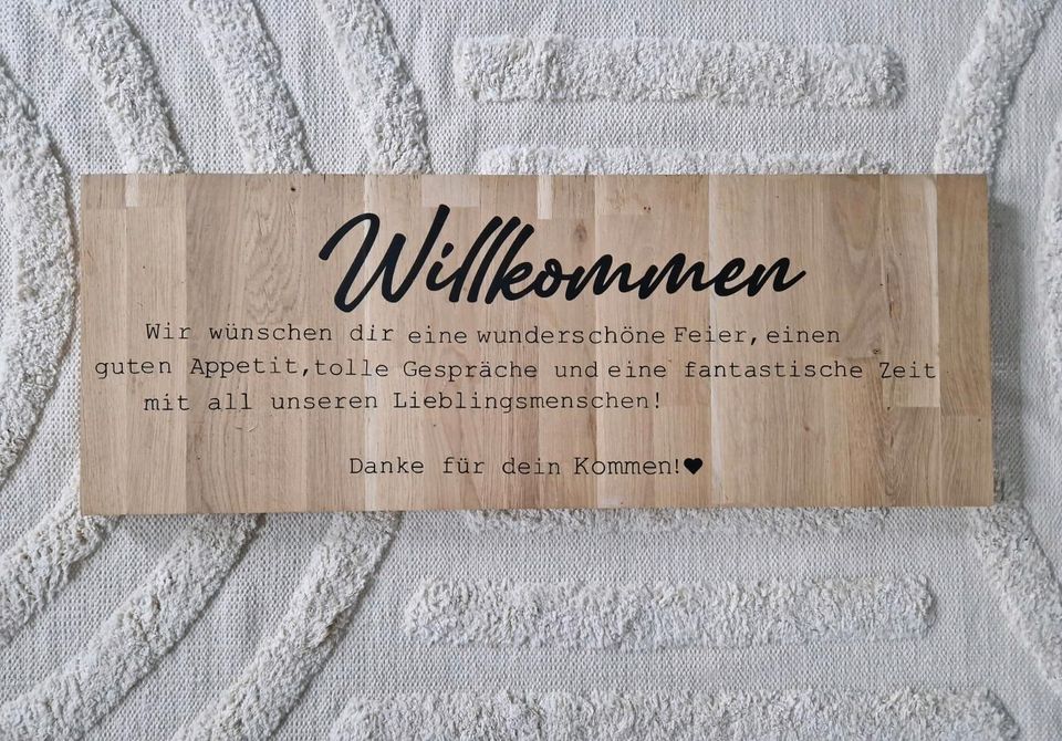 Willkommensschild in Holsthum