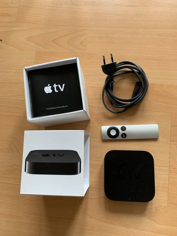 Apple TV 3. Generation in OVP mit allem Zubehör. in Bergisch Gladbach