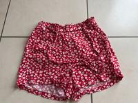 Kurze Hose von Review Größe XS Hessen - Dillenburg Vorschau