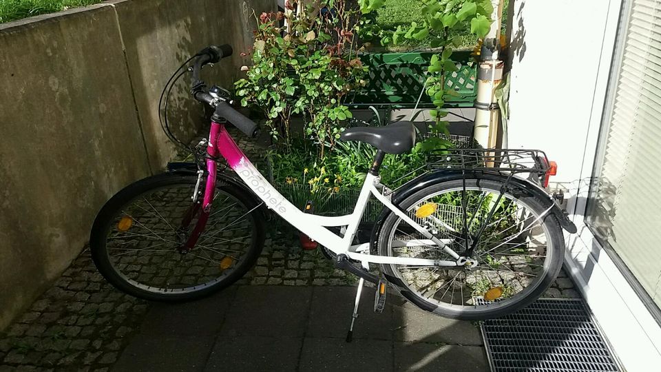 Fahrrad 24 Zoll 3 Nexus Gänge pink schwarz weiß in Berlin