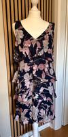 Kleid Sommer Blumen Volants Damen Nordrhein-Westfalen - Rösrath Vorschau