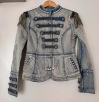 Guess limitierte Jeansjacke Gr.XS Sachsen - Coswig Vorschau