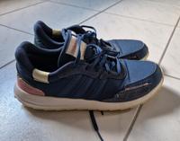 Adidas Sportschuhe Gr.41 /helle Sohle ,top Zustand Nordrhein-Westfalen - Alpen Vorschau