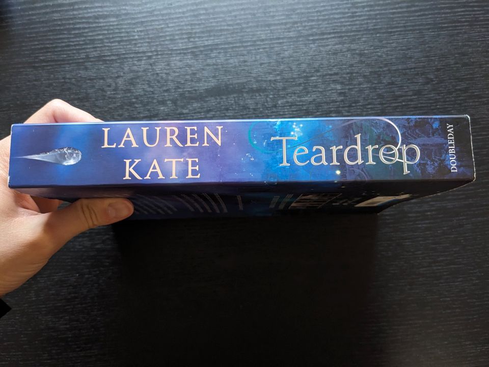 Teardrop - Lauren Kate in Eching