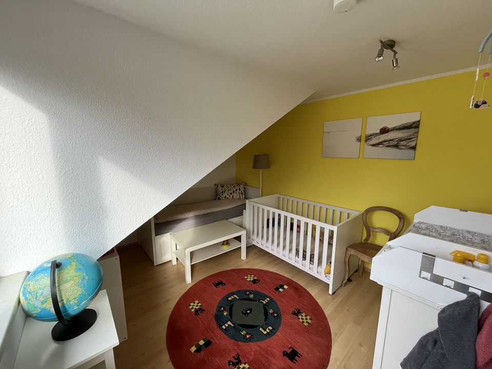 Moderne, gepflegte Dachgeschosswohnung mit Dachterrasse und Garage im Nürnberger Osten in Nürnberg (Mittelfr)