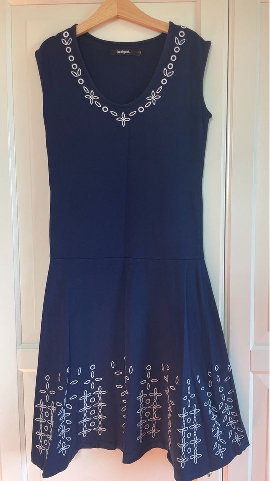 Desigual Sommerkleid/ kurzes Kleid Gr. XS in Osnabrück