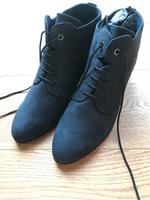 Tamaris Stiefeletten NEU Gr 42 navy blau Nordrhein-Westfalen - Morsbach Vorschau