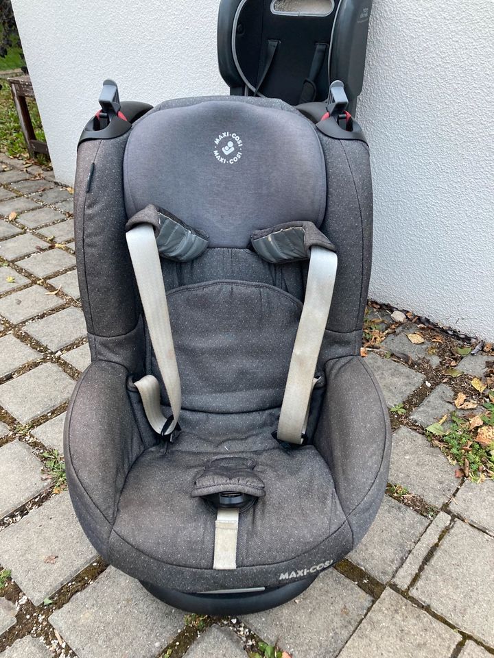 Maxi cosi Römer Britax 9-18 kg unfallfrei in Pfaffenhofen a.d. Ilm