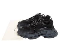 Schuhe Balenciaga Triple S 41 Schwarz Nordrhein-Westfalen - Beckum Vorschau