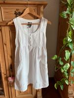 Süßes Sommerkleid ärmellos Mango M❤️10€ Hessen - Eltville Vorschau