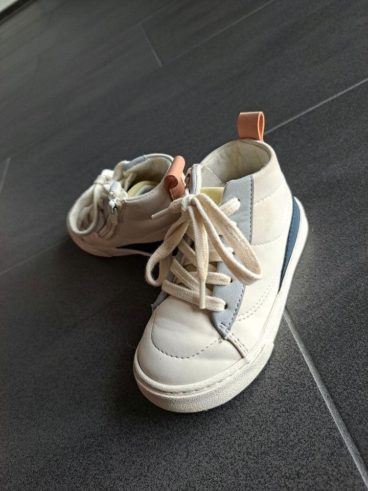 Zara Sneakers Kinder Gr.23 in Lörrach