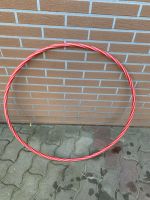 Hula- Hoop- Reifen rot weiß Brandenburg - Luckau Vorschau