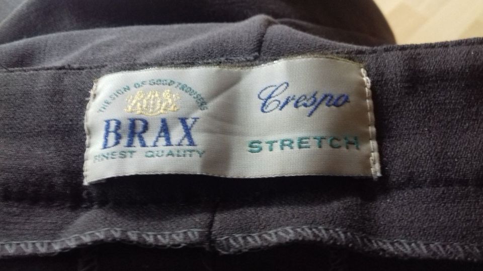 Damenhose von Brax - Gr. 46 - braun - absolut neuwertig in Kirn