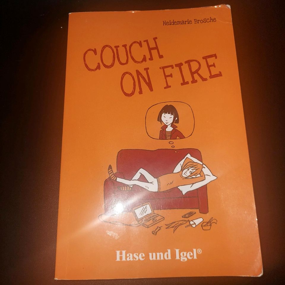 Buch "Couch on Fire" in Duisburg