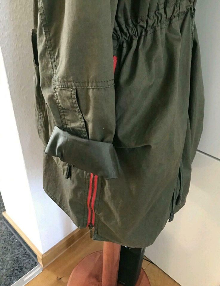 Perfect Blogger Parka Mantel Jacke khaki grün Fellkapuze Gr. S in Blankenburg (Harz)