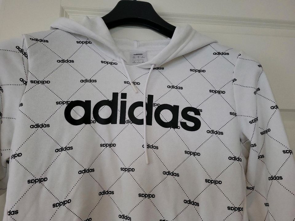 Sweatshirt Adidas Gr.M in Altlandsberg