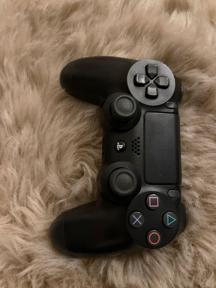 PlayStation 4 Slim 1TB mit Dualshock Controller in Rheda-Wiedenbrück