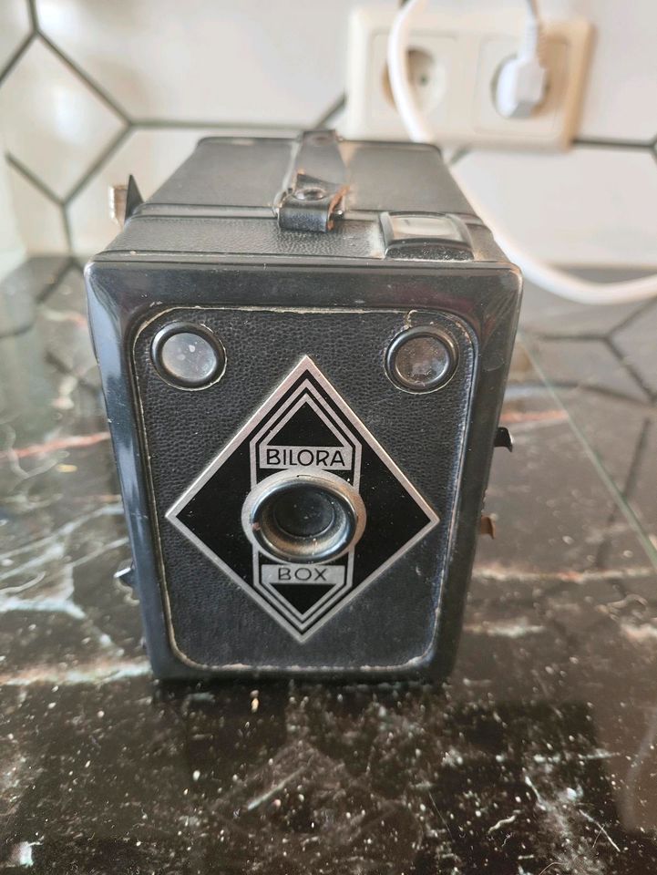 Bilora box alte Kamera in Dierdorf