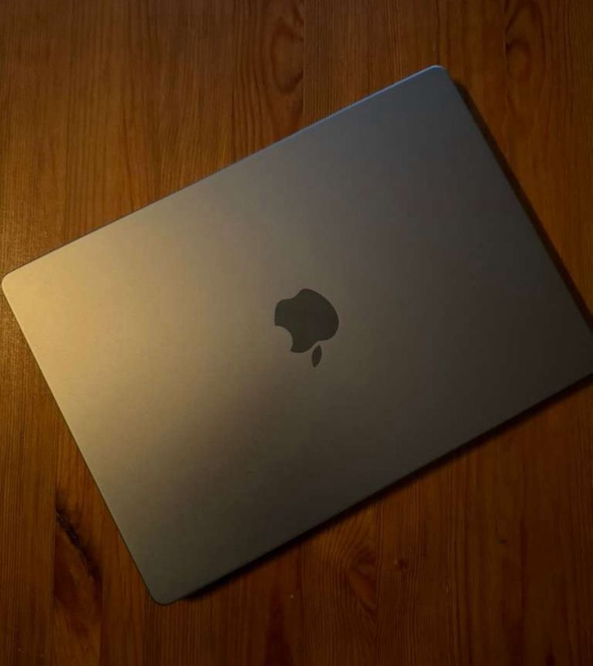 MacBook Pro 14“ M1 Pro in München