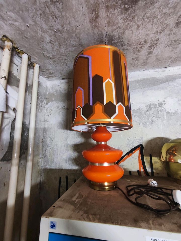 70 ger Jahre Lampe Vintage Space Orange Top Zustand Funktioniert in Bad Wilsnack