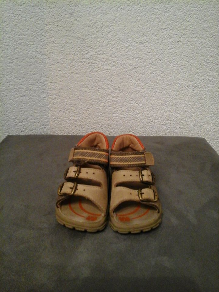 Elefanten Sandalen, Gr. 19 in Crailsheim