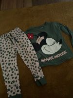 Schlafanzug Mädchen Mickey Mouse wie neu 98/104 Nordrhein-Westfalen - Marl Vorschau