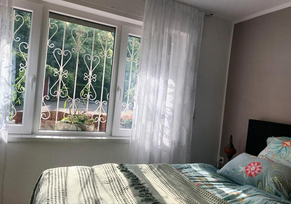 GUESTHOUSE ☆ 100 m² Ferienwohnung Ennepetal im Heilenbecker Tal in Ennepetal