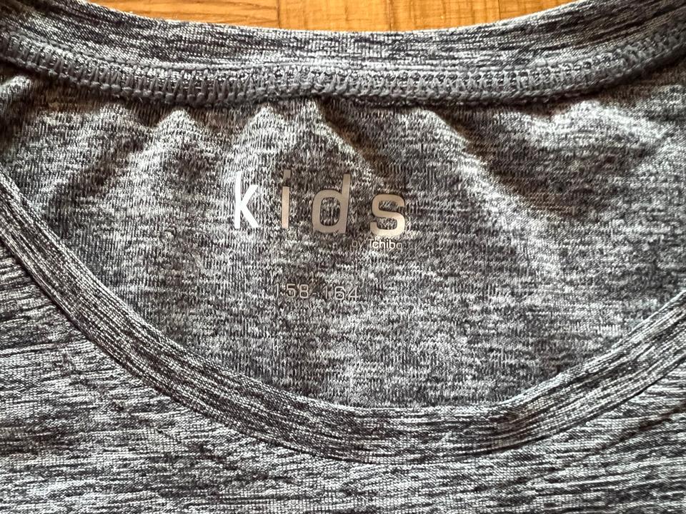 TCM TCHIBO Mädchen Funktionslangarmshirt grau meliert 158/164 in Böhmenkirch