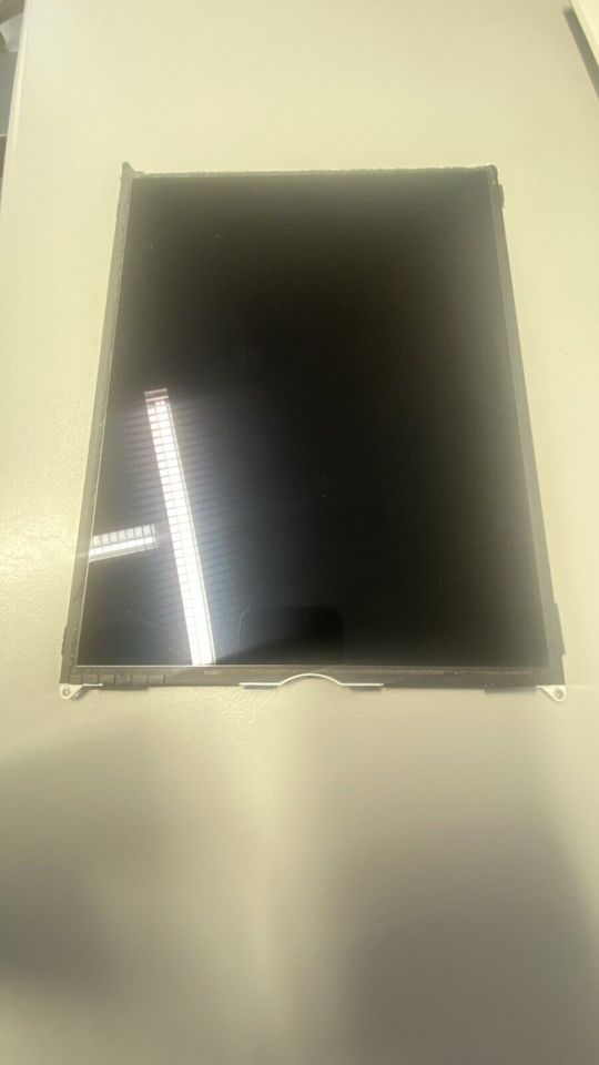 Apple iPad Air LCD A1474 A1475 821-1824-A PULLED in Töpen