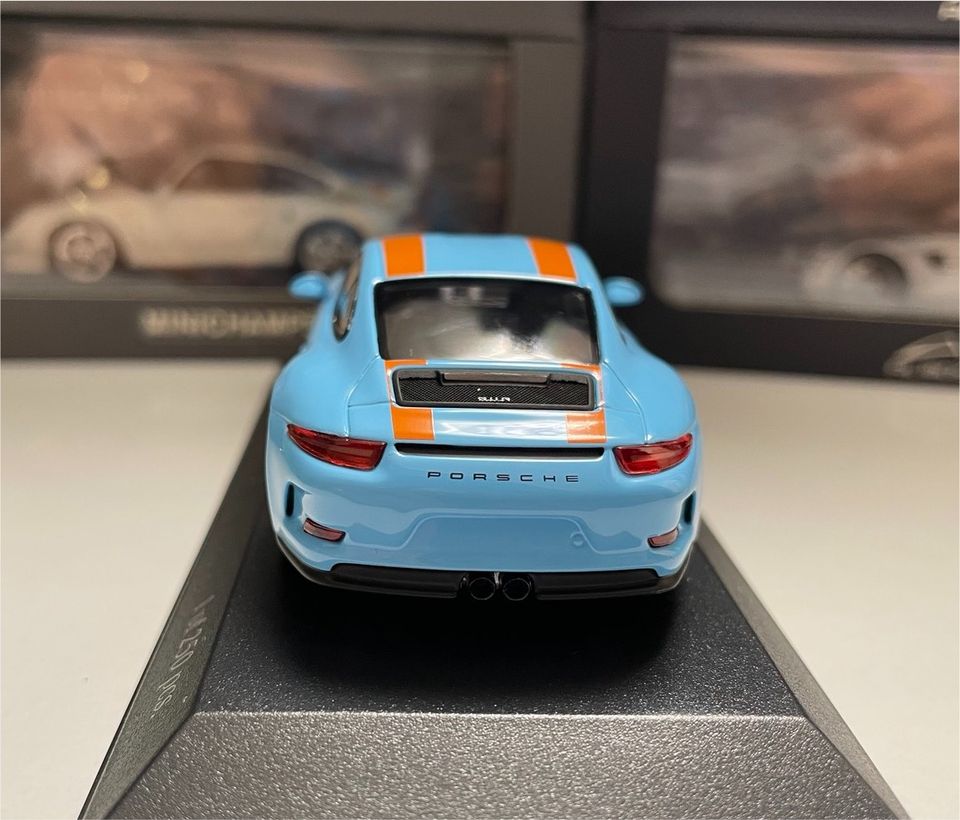 Minichamps 2016 Porsche 911-R (991) Modellauto 1:43 GULF in Hamburg