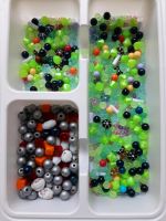 Glasperlen Holzperlen Perlen basteln Hobby alle für 8€ Dresden - Räcknitz/Zschertnitz Vorschau