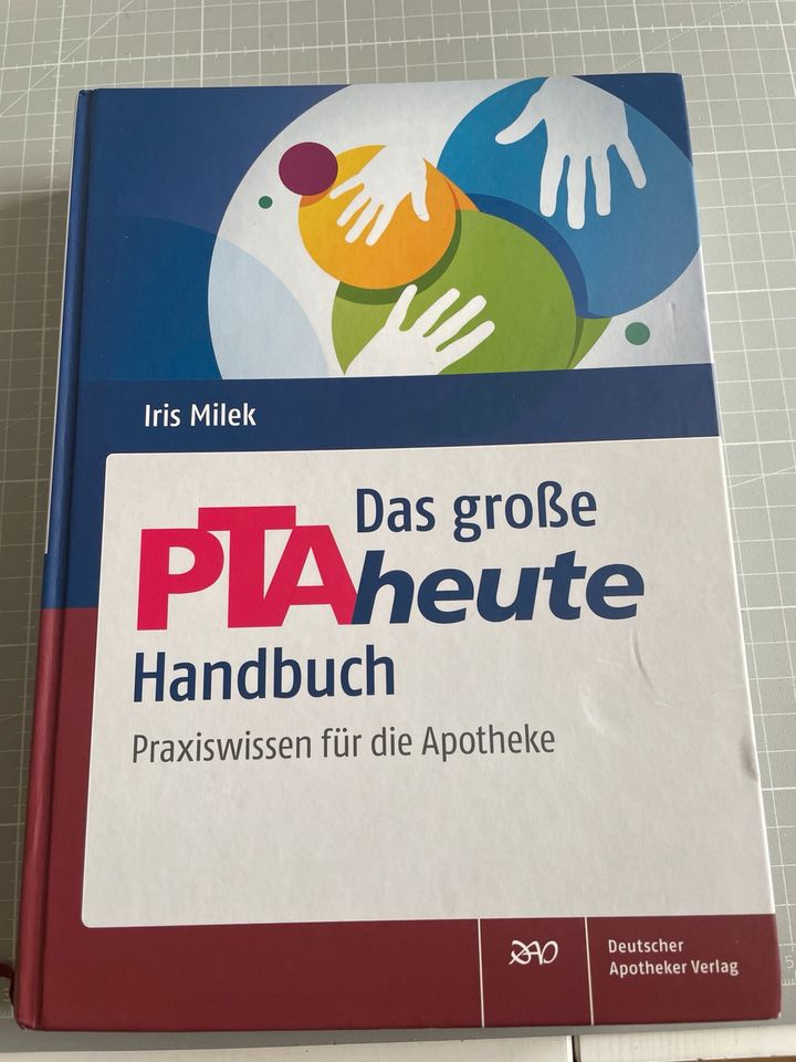 PTA heute Handbuch Deutscher Apotheker Verlag in Leipzig
