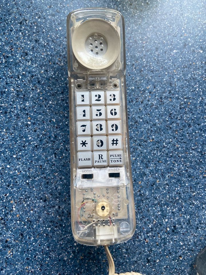 Telefon Acryl 80er Jahre in Grafhorst