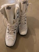 Neue Weiß-Graue Winterstiefel Saskia von Lico, Gr. 41 Baden-Württemberg - Muggensturm Vorschau