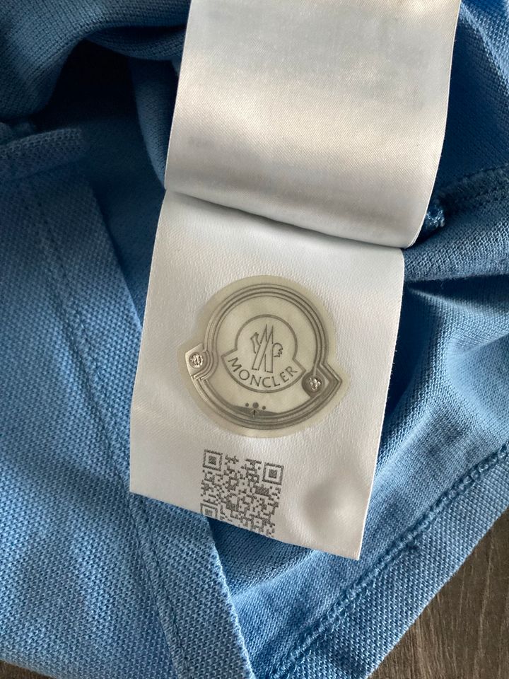 Moncler Poloshirt in Wuppertal