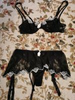 Dessous Lingerie Set Spitze schwarz weiß Cup 75A Berlin - Charlottenburg Vorschau