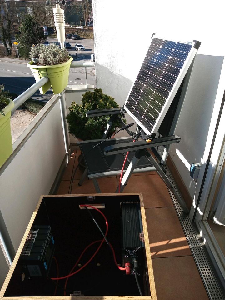 Solaranlage mobil in Box mit Rädern in Bad Reichenhall