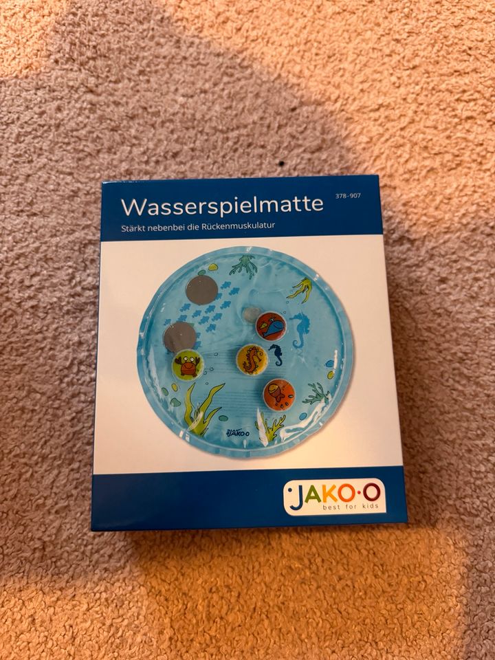 Wasserspielmatte Jako-o neuwertig in Gütersloh