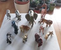 Schleich Tierspielfiguren + andere Tierspielfigure + Kinderkoffer Bayern - Teisendorf Vorschau