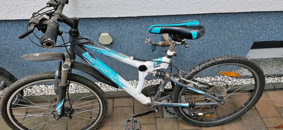 Fahrrad Bergsteiger 24 Zoll defekt zu verkaufen in Haldensleben