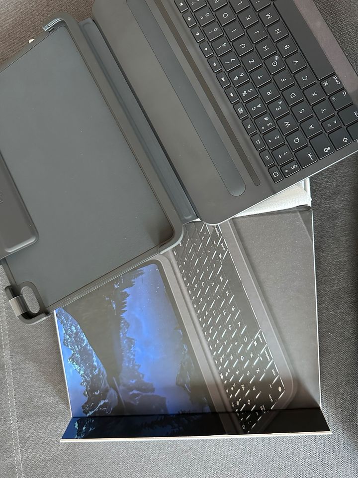 Tastatur für IPad /Logitech // Slim Folio Pro // iPad Pro 11-inch in Blankenfelde-Mahlow