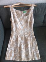 Benetton Kleid - Kollektion 2023 NP 79€ Pankow - Buch Vorschau
