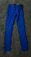 Royalblaue Jeans von TALLY WEiJL  Gr. 34 im sehr guten Zustand Hessen - Gladenbach Vorschau